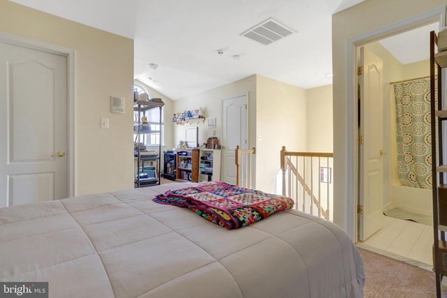 5257 BESSLEY PL, Alexandria, VA 22304