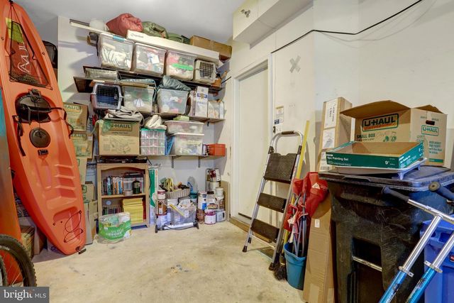 5257 BESSLEY PL, Alexandria, VA 22304