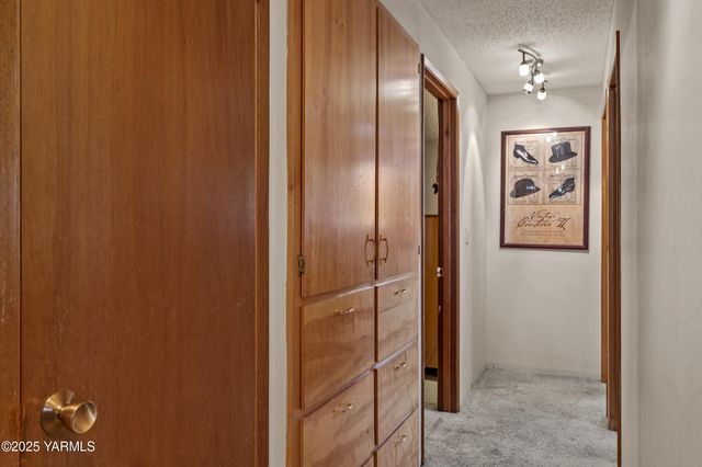 3603 Carol Ave, Yakima, WA 98902