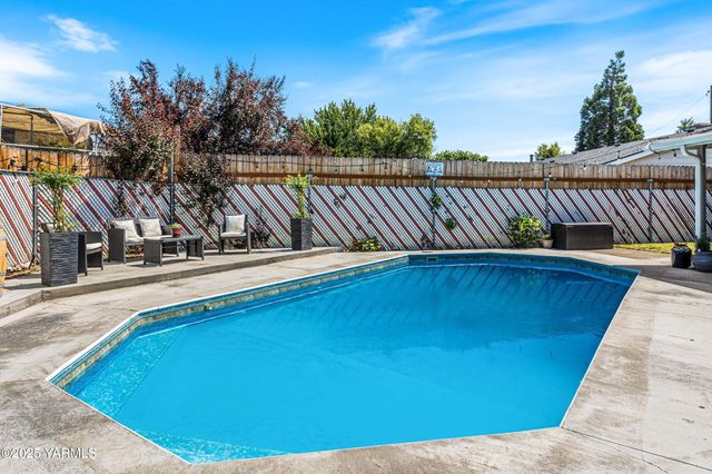 3603 Carol Ave, Yakima, WA 98902