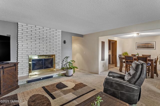 3603 Carol Ave, Yakima, WA 98902