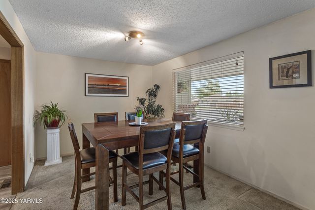 3603 Carol Ave, Yakima, WA 98902