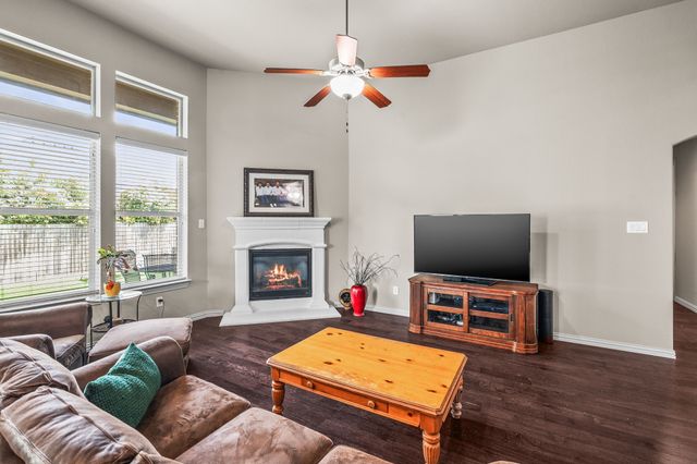 381 Komron Court, Prosper, TX 75078