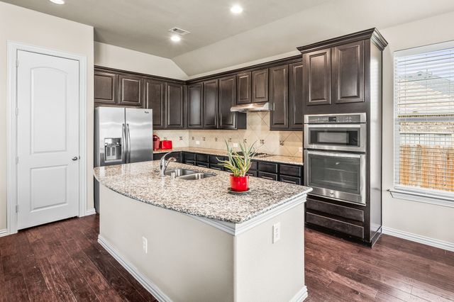 381 Komron Court, Prosper, TX 75078