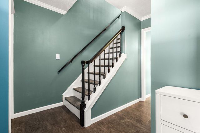 57110 Pine View Drive, South Bend, IN 46619