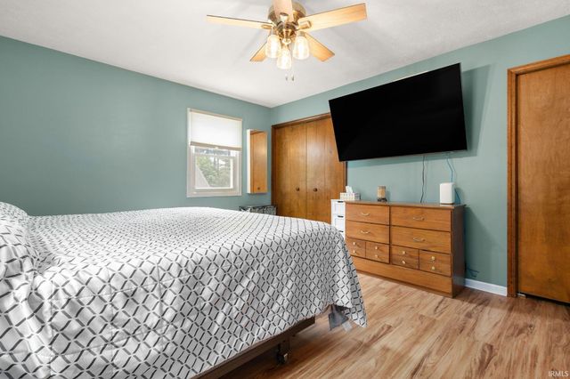 57110 Pine View Drive, South Bend, IN 46619