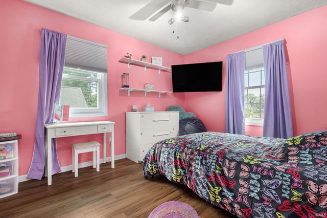 57110 Pine View Drive, South Bend, IN 46619