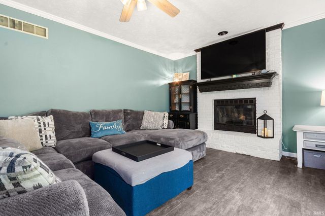 57110 Pine View Drive, South Bend, IN 46619