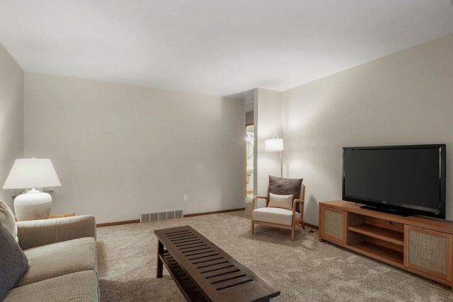 5306 Camilla Road, Madison, WI 53716