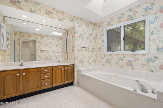 635 S Reeve Road, St. Helena Island, SC 29920