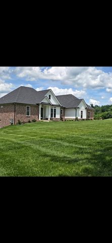 3755 McFall Rd, Palmyra, TN 37142