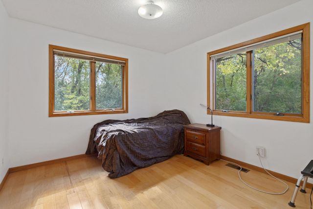 2764 Southlawn Drive, Maplewood, MN 55109