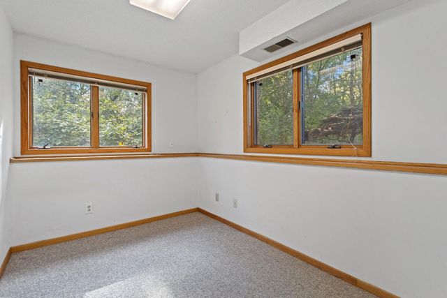 2764 Southlawn Drive, Maplewood, MN 55109