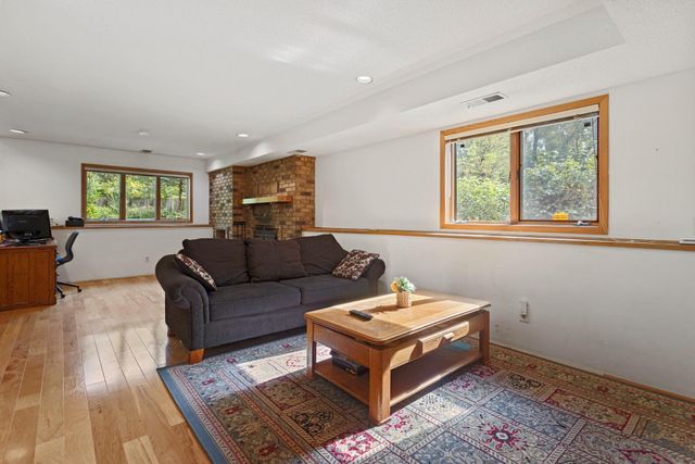 2764 Southlawn Drive, Maplewood, MN 55109