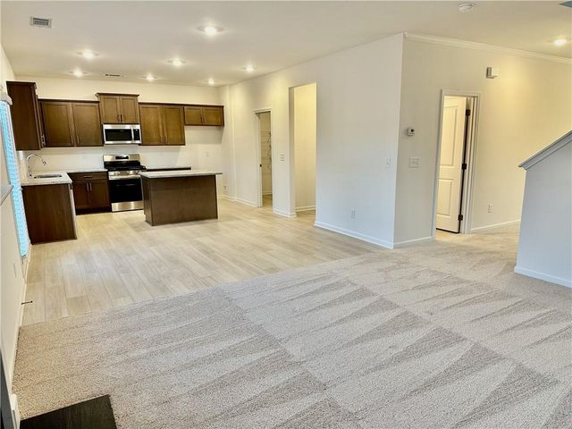 213 Bloomfield Circle, Canton, GA 30114