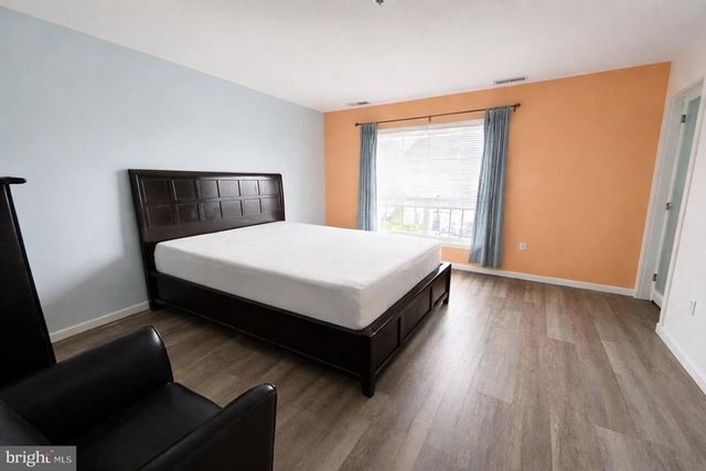 1822 BRUCE PL SE, Washington, DC 20020