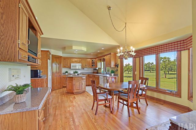 24804 W Nicklaus Way, Antioch, IL 60002