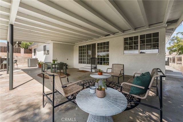 627 N 20th, Montebello, CA 90640