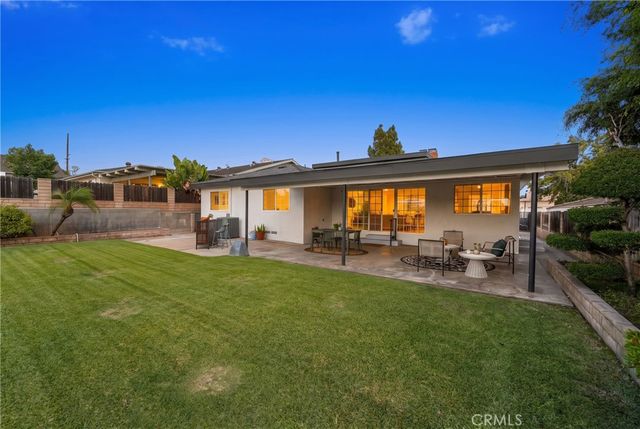 627 N 20th, Montebello, CA 90640