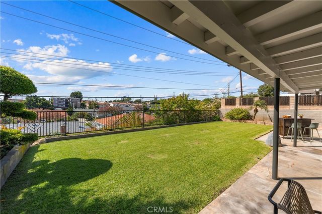 627 N 20th, Montebello, CA 90640