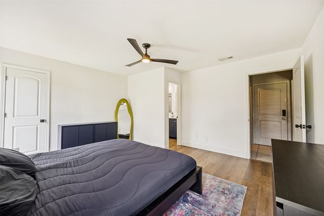 2204 Park Springs Court, Arlington, TX 76013