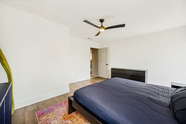 2204 Park Springs Court, Arlington, TX 76013