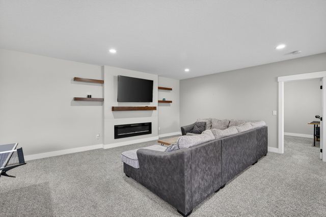 2590 Serenity Drive, Waukee, IA 50263