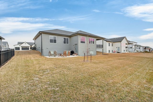 2590 Serenity Drive, Waukee, IA 50263