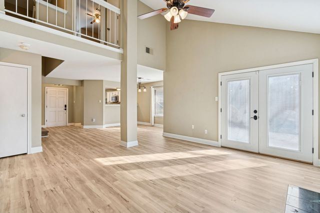 1523 Bennington Court, Grapevine, TX 76051