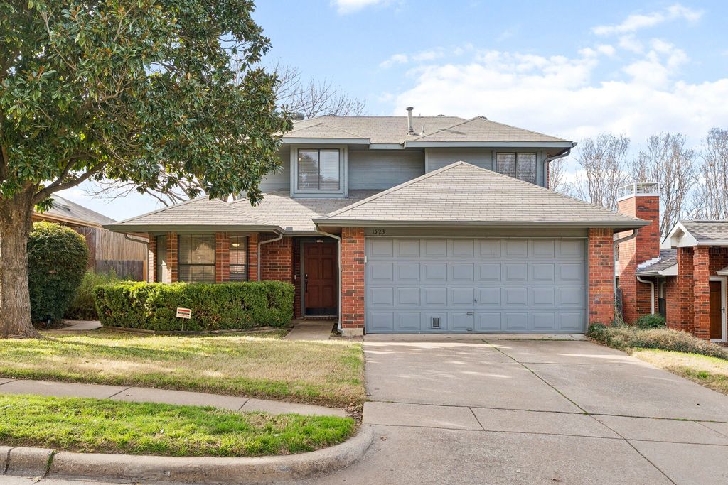 1523 Bennington Court, Grapevine, TX 76051