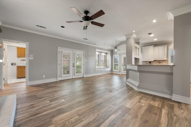 1398 Fairhaven Drive, Mansfield, TX 76063
