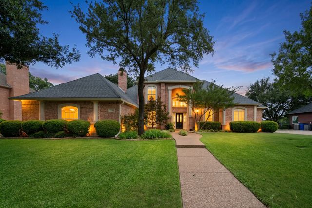 1398 Fairhaven Drive, Mansfield, TX 76063