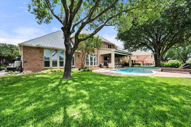 1398 Fairhaven Drive, Mansfield, TX 76063
