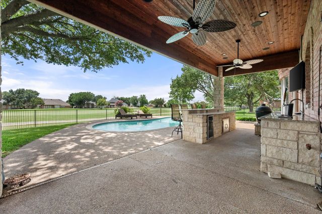 1398 Fairhaven Drive, Mansfield, TX 76063