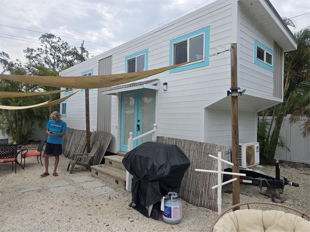 108 W 75TH STREET, Bradenton, FL 34209