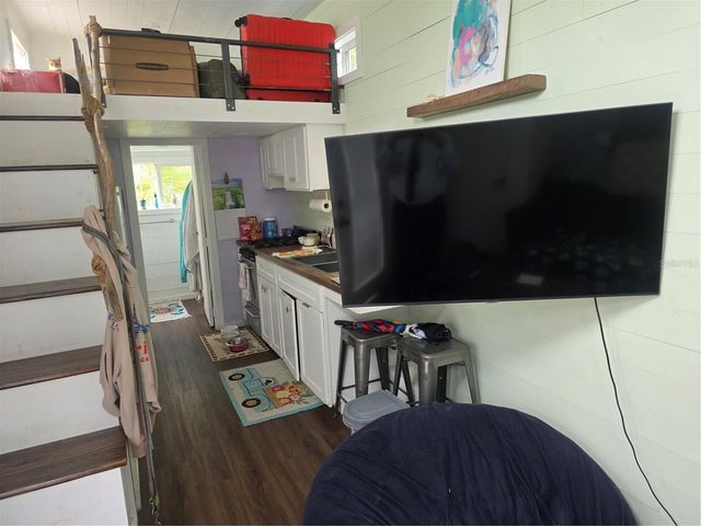 108 W 75TH STREET, Bradenton, FL 34209
