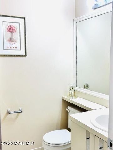 5 Inwood Terrace 5, Freehold, NJ 07728