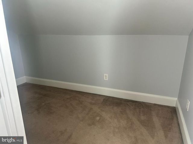 1330 PUGHTOWN RD, Phoenixville, PA 19460