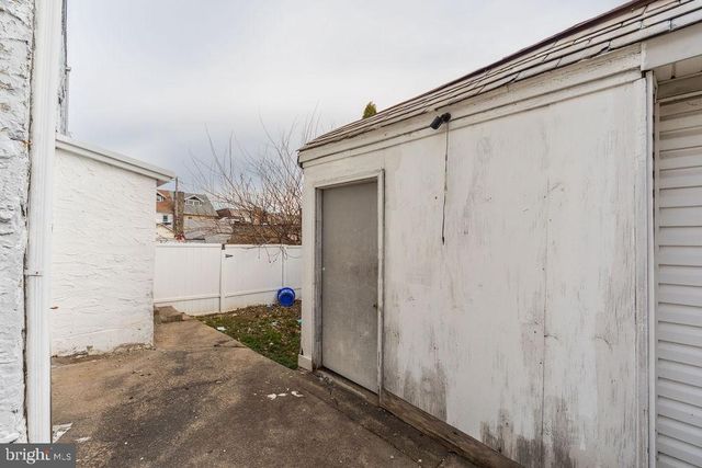 207 BERBRO AVE, Upper Darby, PA 19082