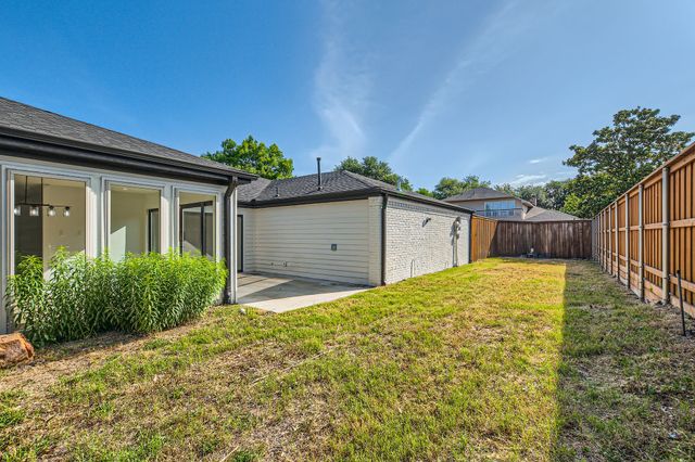 16212 Spring Creek Road, Dallas, TX 75248