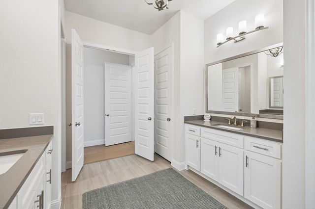 2232 Offerande Drive, Fort Worth, TX 76008