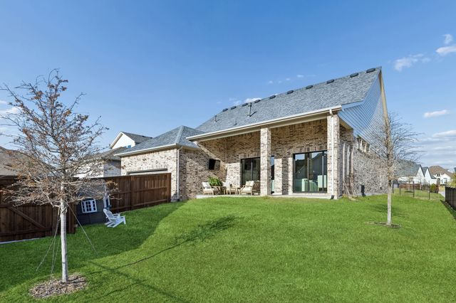 2232 Offerande Drive, Fort Worth, TX 76008