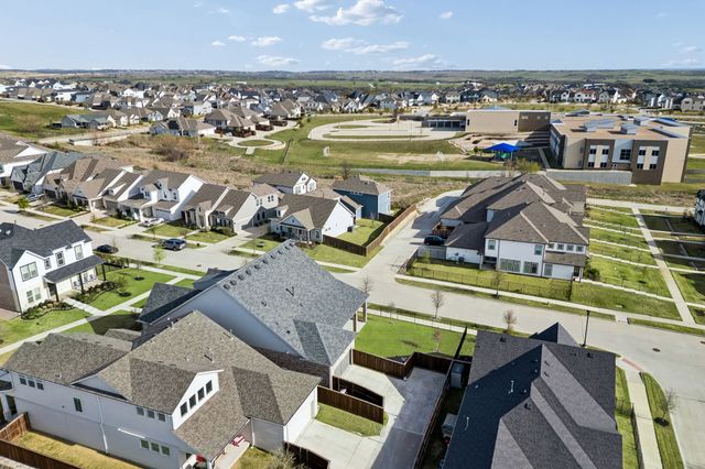 2232 Offerande Drive, Fort Worth, TX 76008