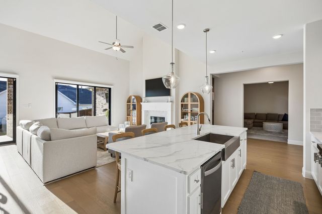 2232 Offerande Drive, Fort Worth, TX 76008