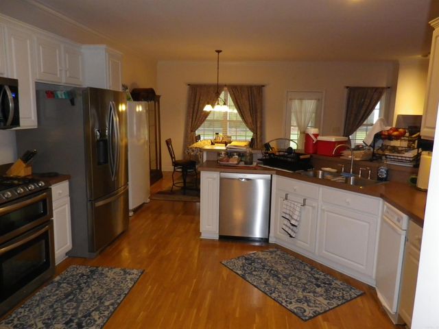 55 LOCHLAND, Greers Ferry, AR 72067