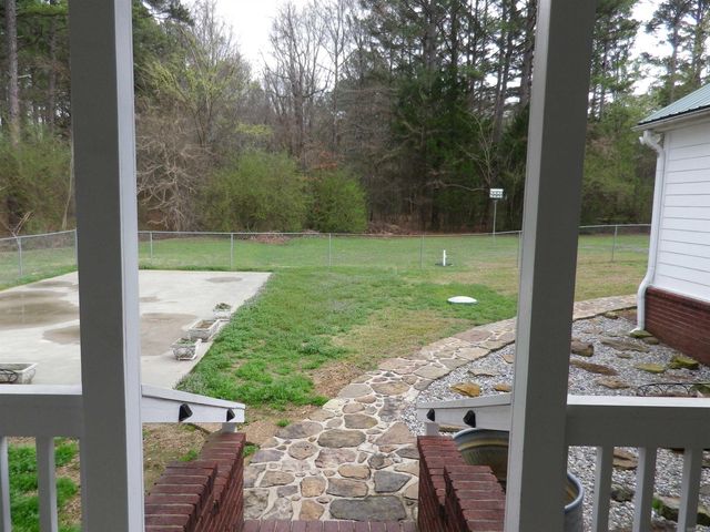 55 LOCHLAND, Greers Ferry, AR 72067