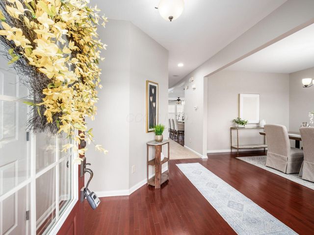 9616 Arrowwood Drive, Plain City, OH 43064