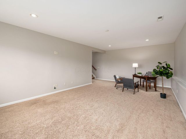 9616 Arrowwood Drive, Plain City, OH 43064