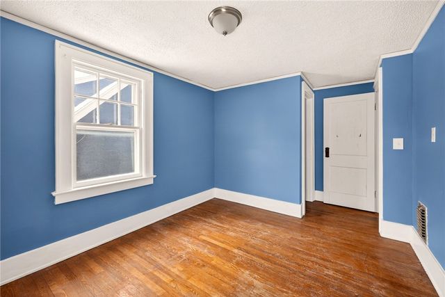 74 Cherry Road, Rochester, NY 14612