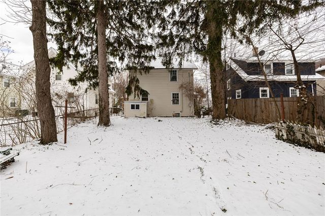 74 Cherry Road, Rochester, NY 14612